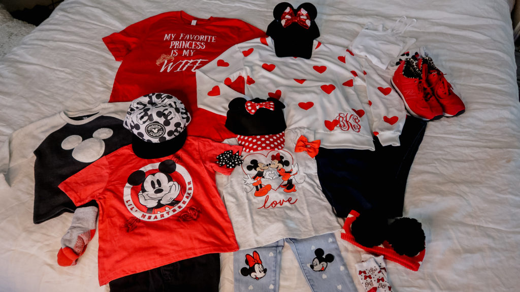 what to wear to disney for a family outfit ideas coordinating disney clothing wardrobe magic kingdom Valentine's Day outfits