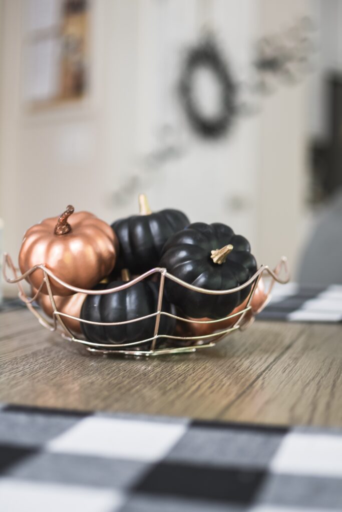 Kitchen decor ideas for fall and halloween 2019 HALLOWEEN HOME DECOR | FALL 2019 HOUSE TOUR | BITS OF BRI CLEAN AND DECORATE WITH ME Brianna K CLEANING MOTIVATION DECOR INSPIRATION 
